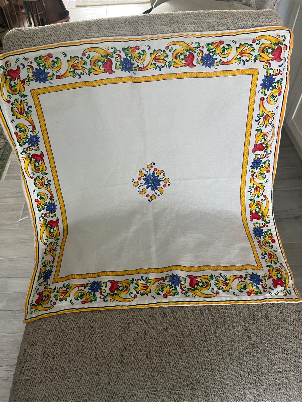 4 SurLa Table 100%cotton cloth napkins Italian inspired Floreale color square